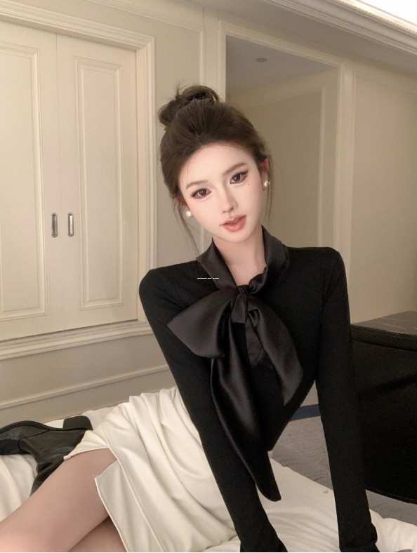 吃瓜不打烊万里长征,吃瓜不打烊，万里长征路——网络时代的娱乐精神