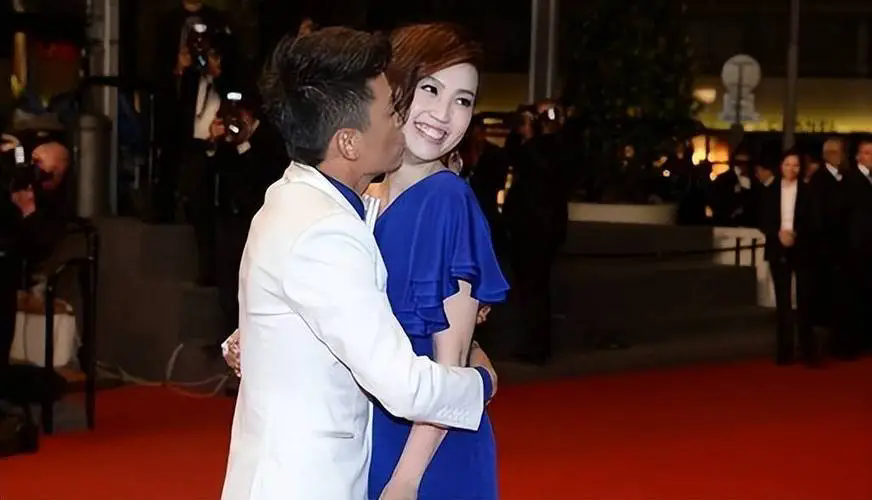 马蓉38岁晒移民生活，离婚财富与颜值